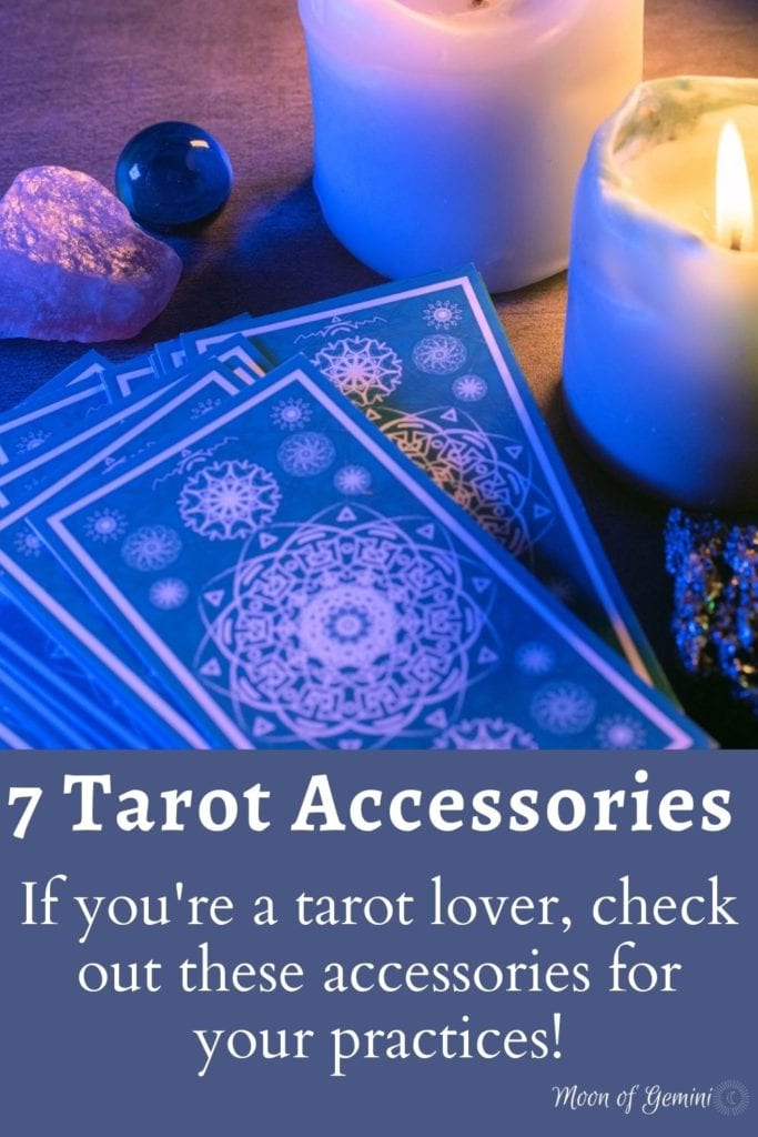 7 accessories for your tarot cards and for you if you're a tarot reader!