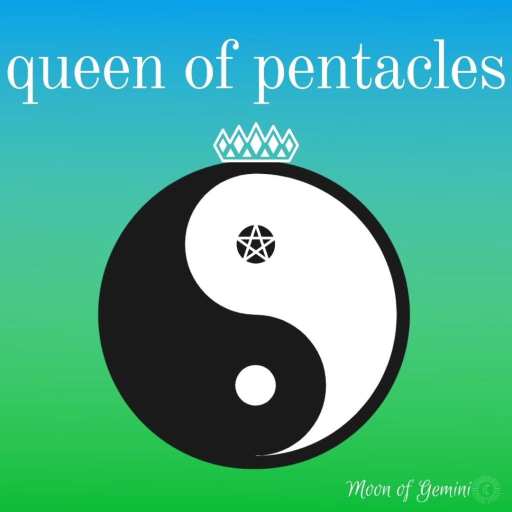 queen of pentacles - yin/yang symbol with pentacle